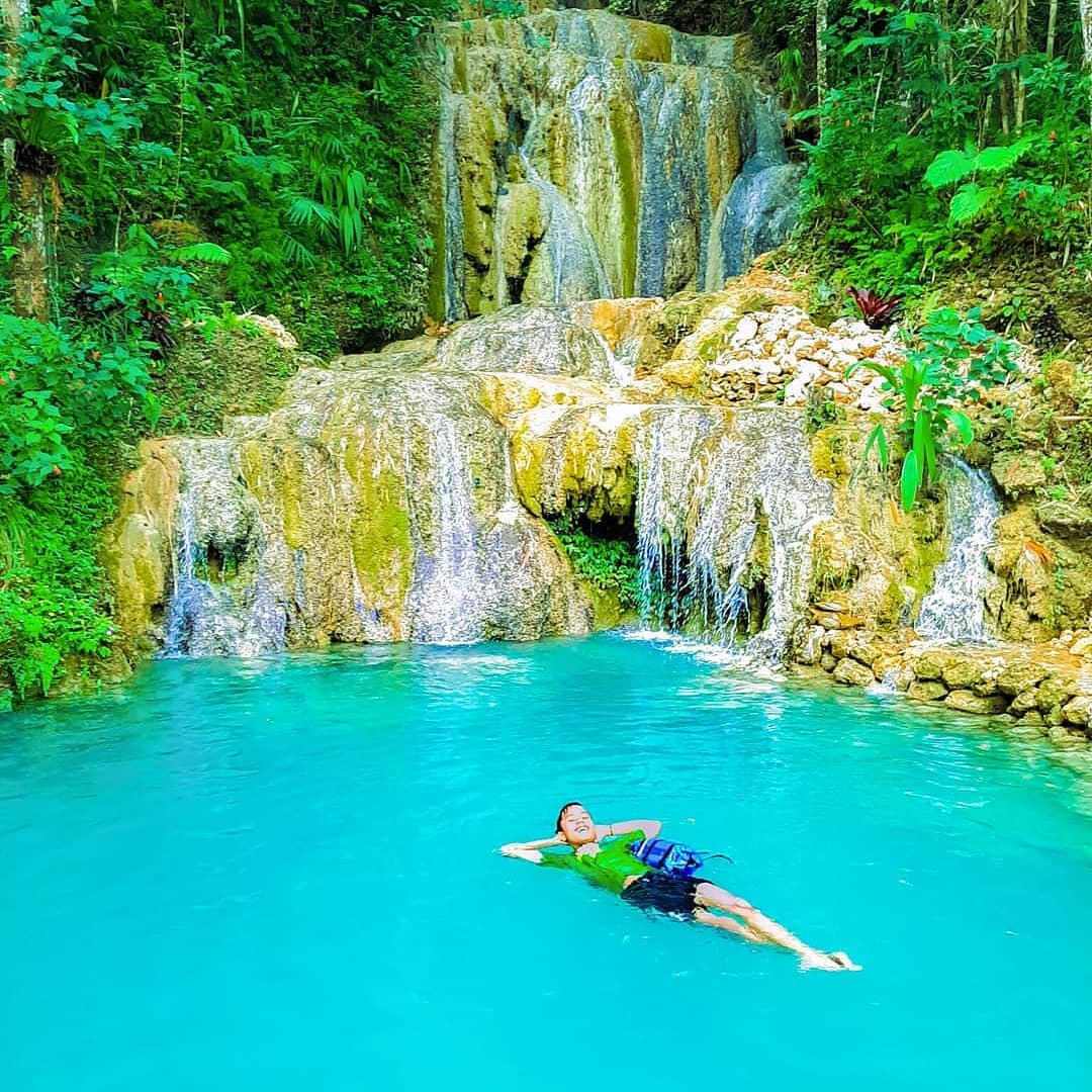 air terjun Kuncung Mas Yogyakarta.jpg