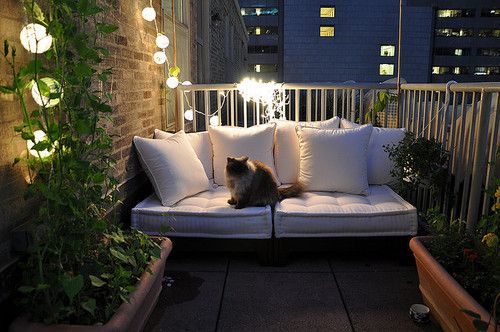 pencahayaan-balkon.jpg
