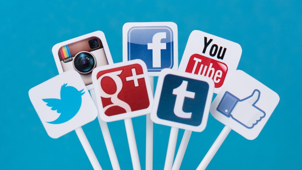 social-media-icon-signs-ss-1920.jpg