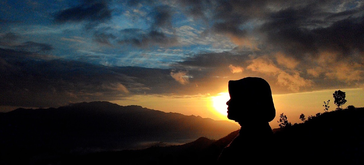 wisata Trenggalek Bukit Banyon.jpg