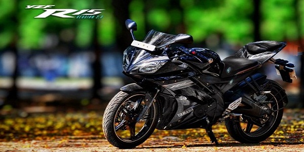 Yamaha-R15.jpg